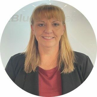 Headshot of DebtBlue VP of Account Management, Holly Robichaux
